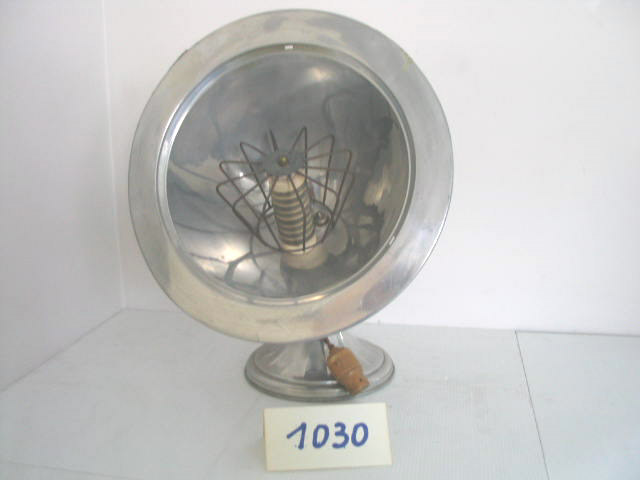  Collection ASPEG, pièce numéro 1030 : Radiateur parabolique